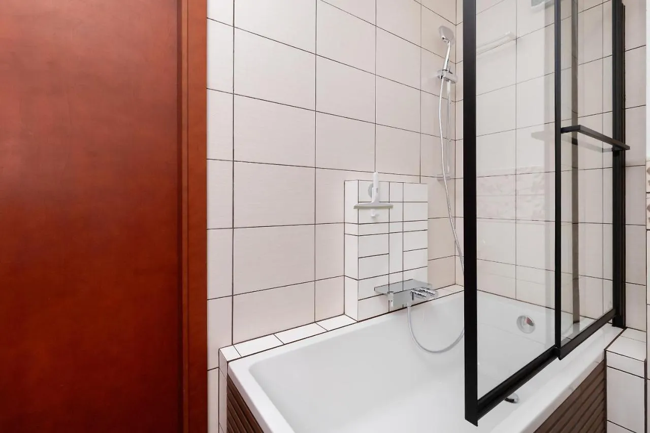 Apartment Subtle And Cosy Studio With Furnished Balcony In Gdansk By Noclegi Renters